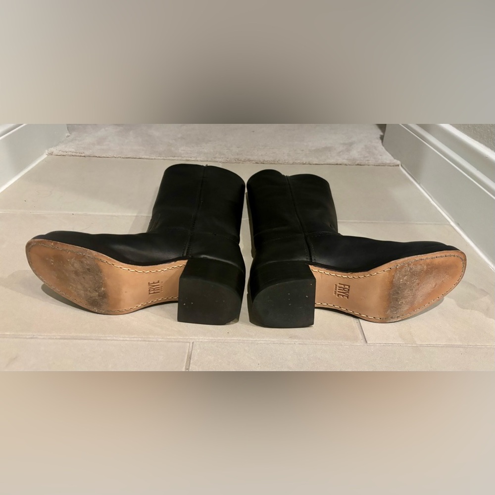 Campus 14L Boot. Love, but sized up to 8 for new insoles. Great used condition! - Picture 7 of 7
